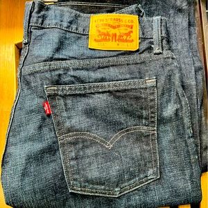 LEVIS 514 straight fit 34x32